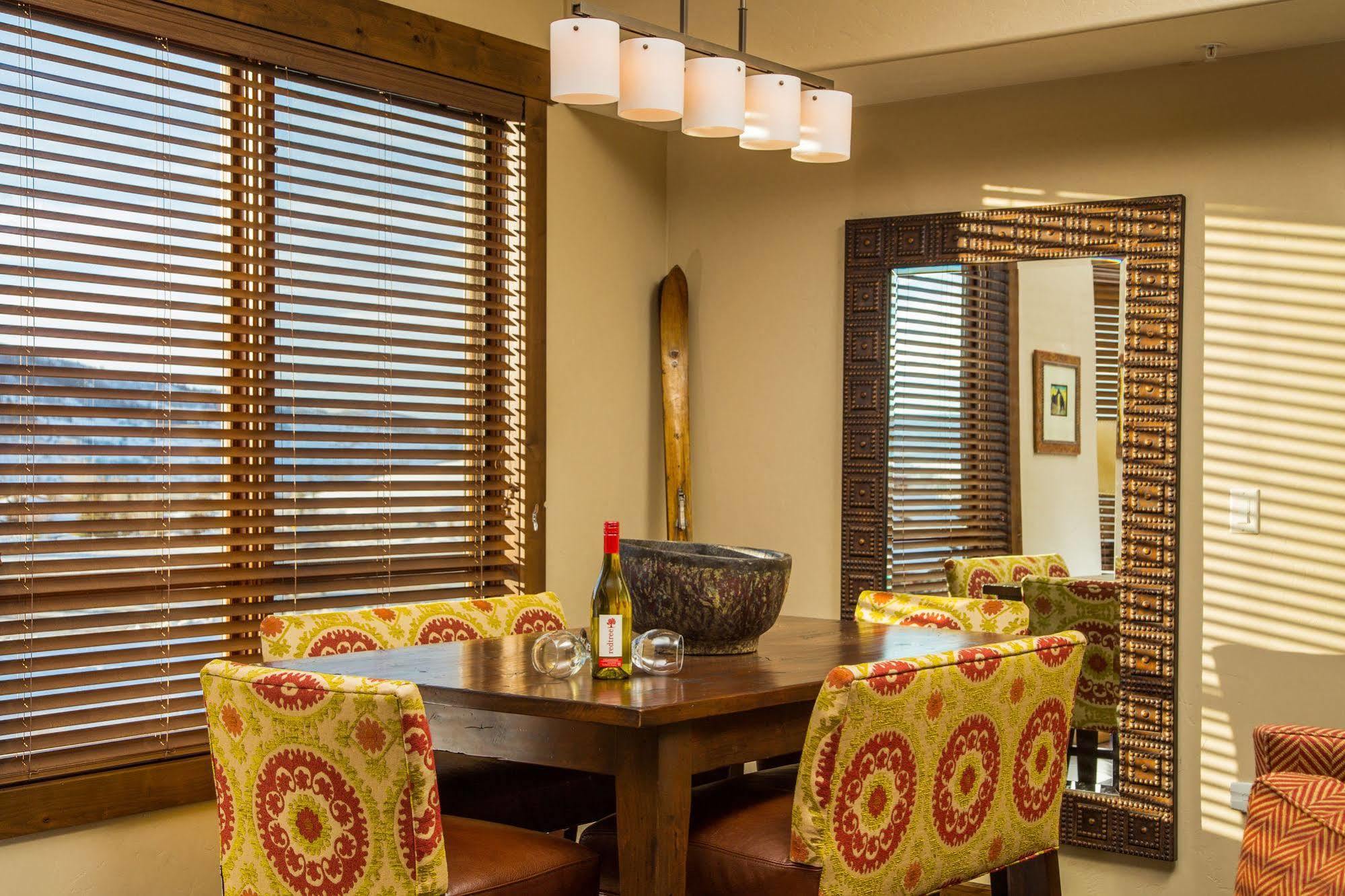 Trailhead Lodge Steamboat Springs Bagian luar foto