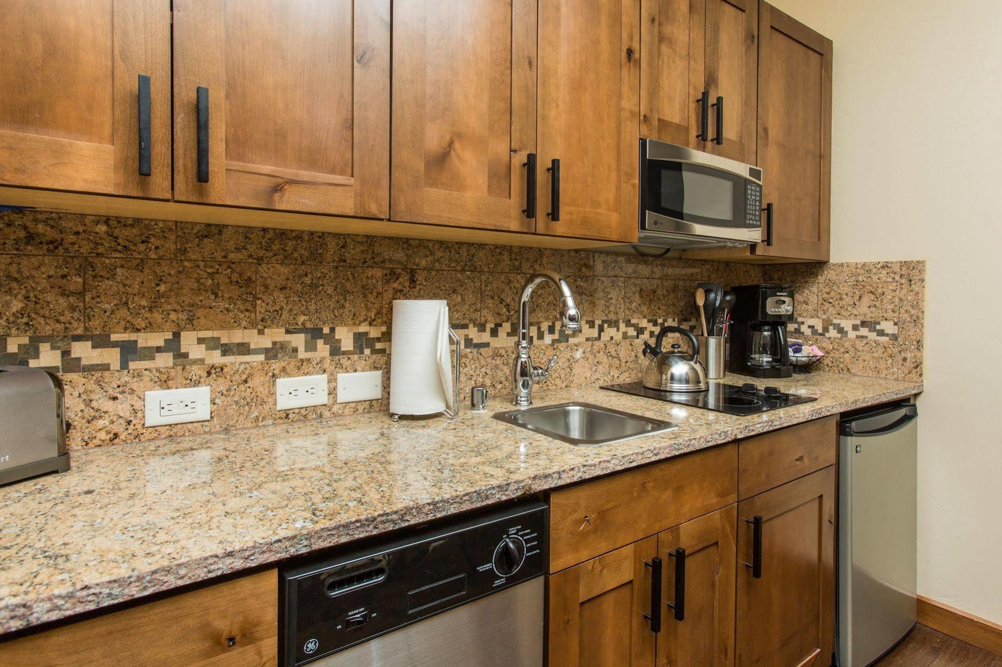 Trailhead Lodge Steamboat Springs Bagian luar foto